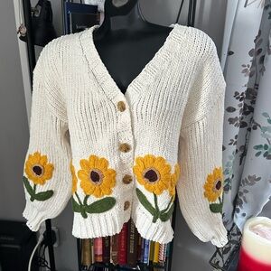 Chic White Cardigan with Sunflower Embroidery